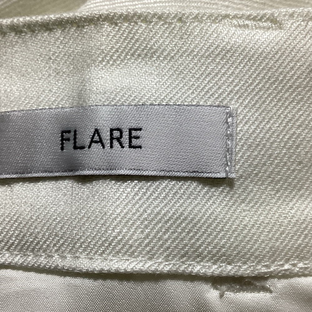 White House Black Market Cream Flare Pants with Patch Pockets - Picture 13 of 15